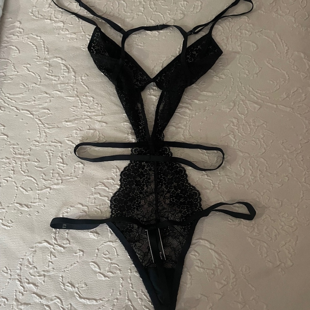 Never been worn Victoria’s Secret black lingerie teddy/bodysuit